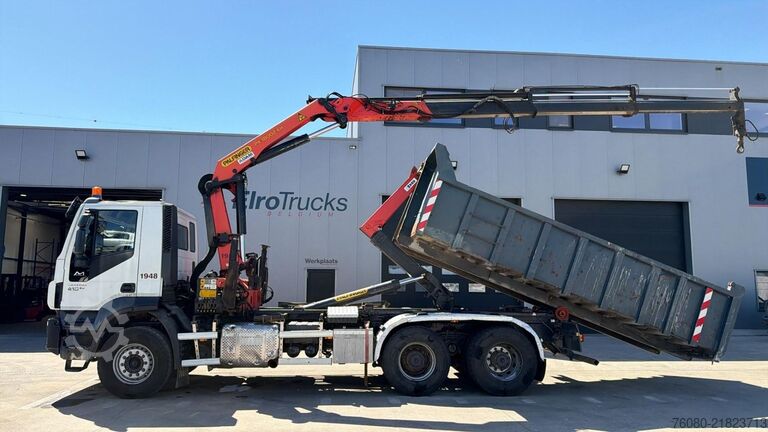 Hakenarmsystem Iveco Trakker 410 (BE TRUCK / PALFINGER PK 18002 + PA...