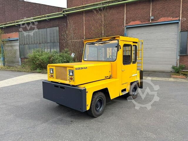 Industriële trekker MAFI MTD55 4x4