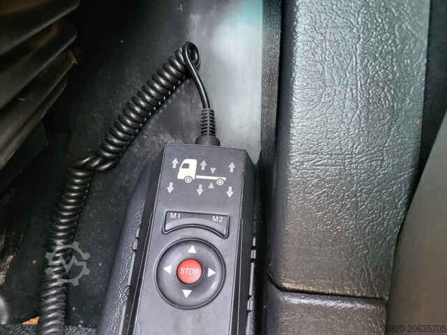 Vuilniswagen Mercedes-Benz Econic 2630 dwukomorowa