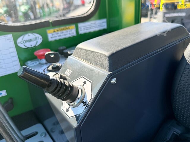 čtyřcestný vysokozdvižný vozík Combilift C3000 / DIESEL / DUPLEX 4100 / FREE-LIFT