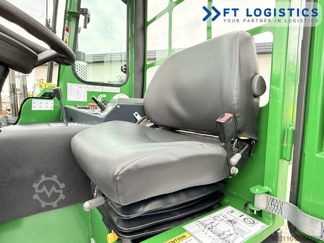 Stivuitor cu patru direcții Combilift C4500 DIESEL WIDE-FORK-POSITIONER