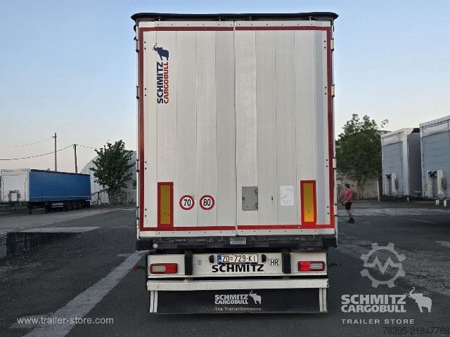 Öppen semitrailer med kapell Schmitz Cargobull Semitrailer Curtainsider Standard