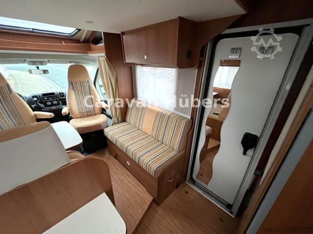 Teilintegriertes Wohnmobil CARADO T 348 - Hub/Festbett - Klima - Garage -