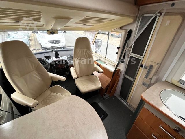 Integriertes Wohnmobil HYMER/ERIBA B 524 - Klima - Hub/Festbett - Sat/TV - Solar