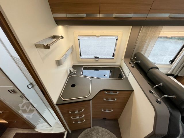 Alkoven Wohnmobil ADRIA Coral 670 XL | *4,5t*Luftfederung*Wechselrichter