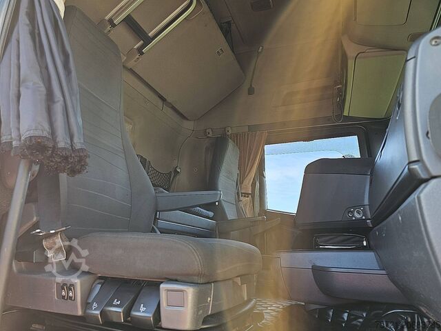 Standaard trekker SCANIA R440