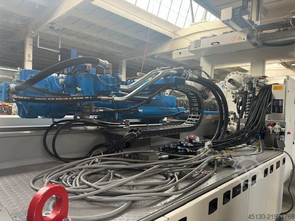 Spritzgießmaschine Krauss Maffei KM 250-2000 CX Blue Power