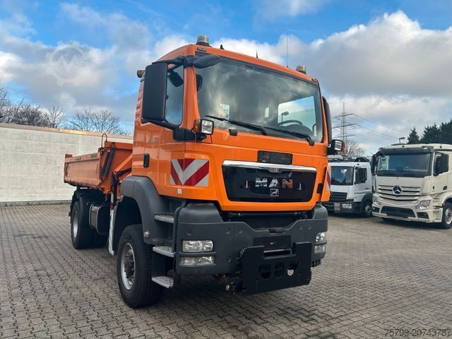 Three-sided tipper truck MAN 18.320 3Skipper + PK 7001K + Greifer 4x4