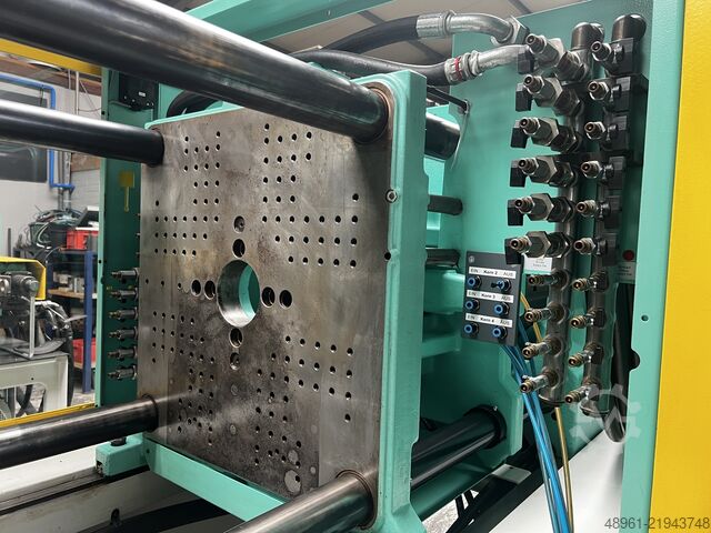 Formsprutningsmaskin Arburg 520S-1600-400/170 (245)