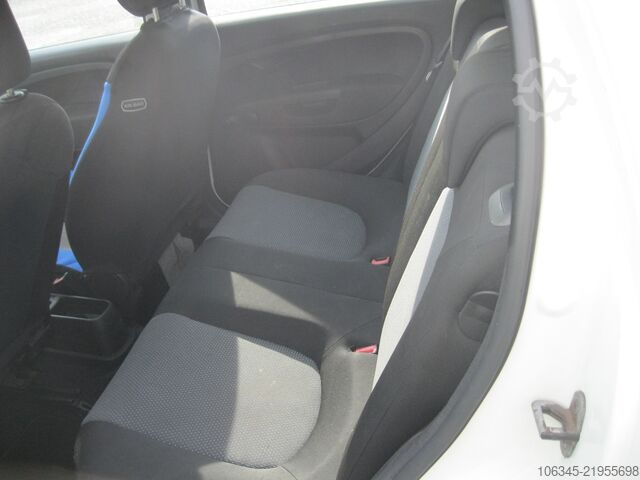 Fourgon N1 FIAT PUNTO VAN