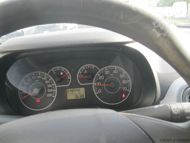 Fourgon N1 FIAT PUNTO VAN