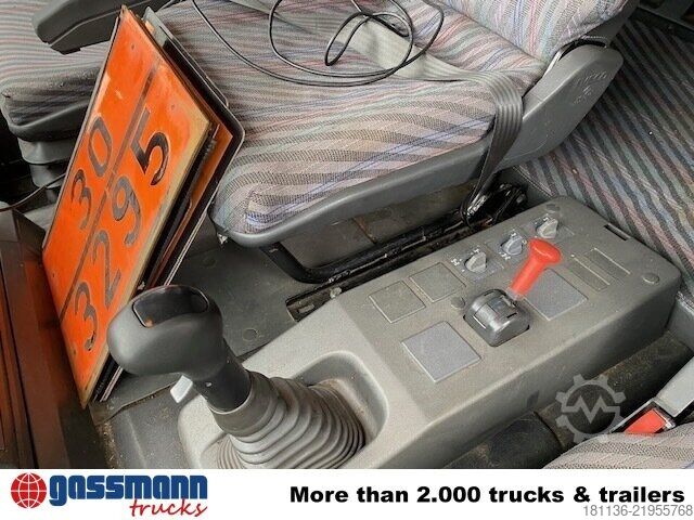 Autocisterna Iveco Trakker MP340E42W 8x8, Tankwagen 18.000l
