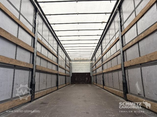 Nyitott ponyvás félpótkocsi Schmitz Cargobull Semitrailer Curtainsider Standard