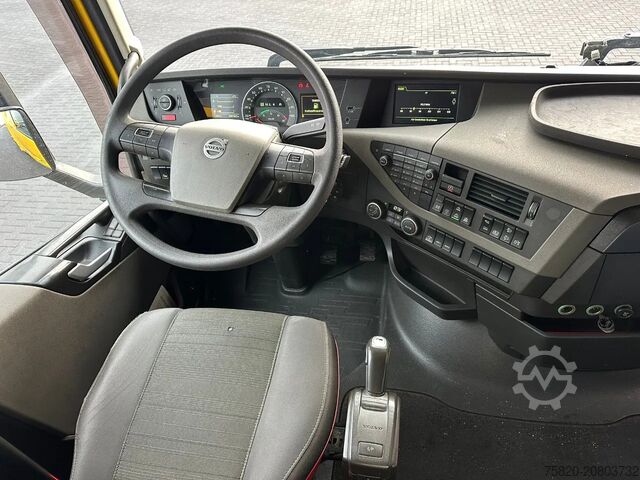 Standard-SZM Volvo FH 540 8X4 HEAVY DUTY TRACTOR/SZM/TREKKER