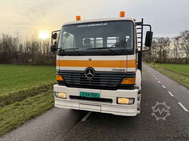 Mercedes Atego 1823L  4X2  Machine Transporter / Oprij Vrachtwagen EURO2 240dkm 1999 APK 3-2026 MERCEDES-BENZ 1823L  4X2  Machine Transporter / Oprij Vrachtwagen Hydraulische Kleppen  EURO2 240dkm 1999 APK 3-2026