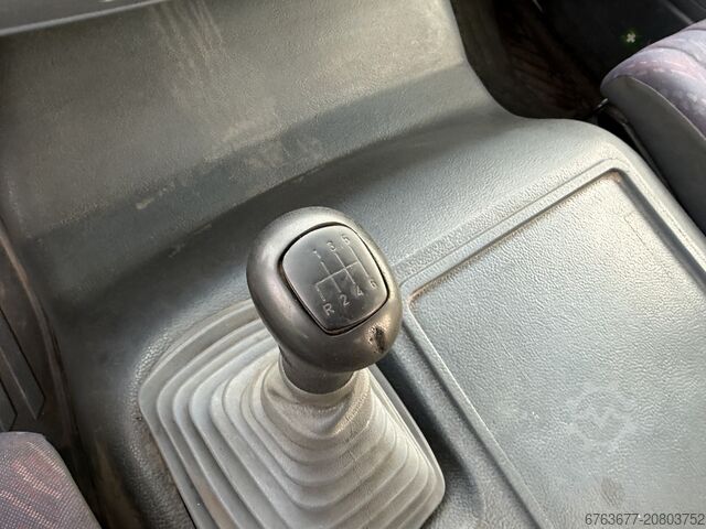 Mercedes Atego 1823L  4X2  Machine Transporter / Oprij Vrachtwagen EURO2 240dkm 1999 APK 3-2026 MERCEDES-BENZ 1823L  4X2  Machine Transporter / Oprij Vrachtwagen Hydraulische Kleppen  EURO2 240dkm 1999 APK 3-2026