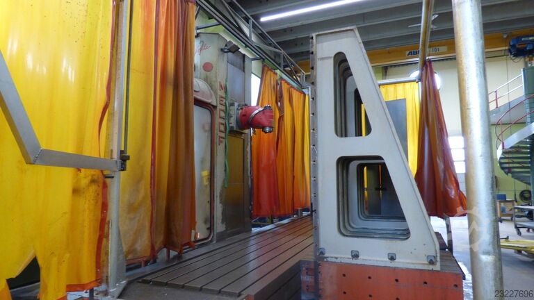 5-osna posteljna glodalica MECOF AGILE CS 500
