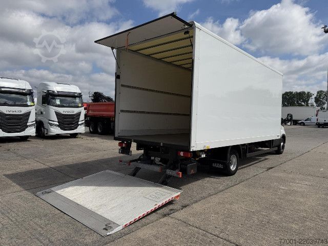 Boxvogn IVECO 70C18HA8/P