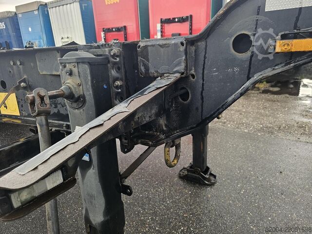 Transport av containrar KRONE SD-ALL CONNECTIONS -BPW DRUM.