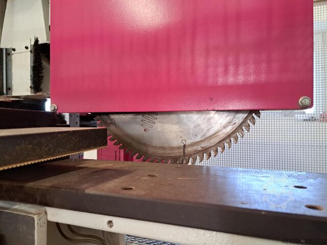 Bewerkingscentrum voor glaslatten KOCH Koch B-510-S