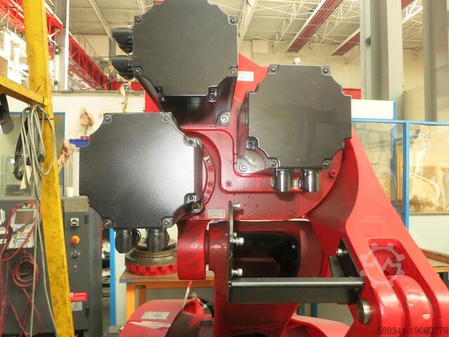 Robot COMAU C4G / C5G COMAU C4G RCC3 /C5G ACC3