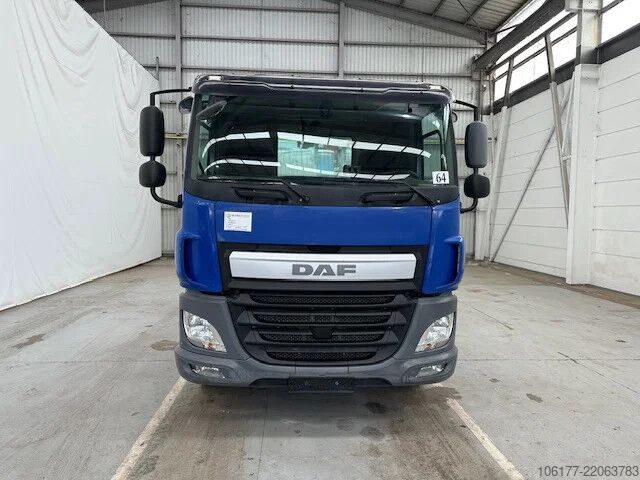 Standaard-SZM DAF CF 330 266777 km /AIRCO