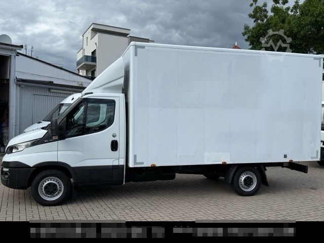 Kasa kamyoneti IVECO Daily 35s14 Möbel Maxi 4,38 l / 2,37 hoch 22 m³