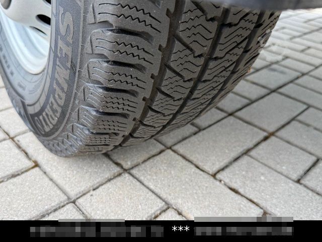 Kasa kamyoneti IVECO Daily 35s14 Möbel Maxi 4,38 l / 2,37 hoch 22 m³