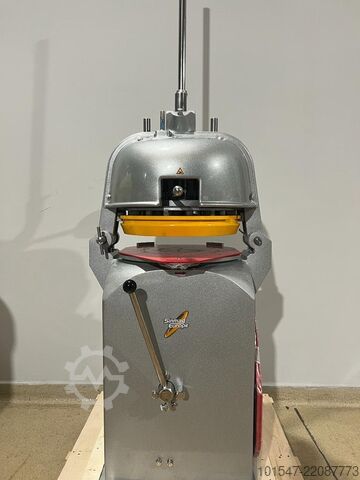 Dzielarka półautomatyczna Sinmag SM4-30