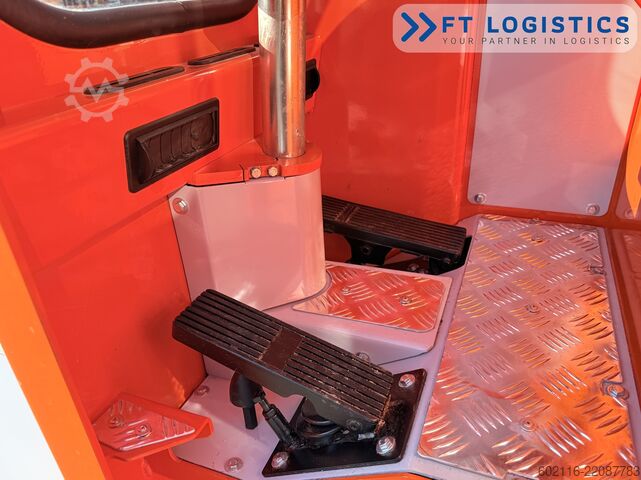 čtyřcestný vysokozdvižný vozík Hubtex DQ45G DUPLEX 5000 FORK-POSITIONER CABIN