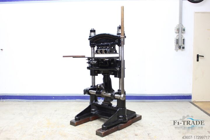 Tuimelpers voor reliëfdruk - Embossingstempelpers Karl Krause KHP