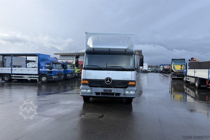 Camión caja Mercedes-Benz Atego 1528 4x2 Koffer+HB / Swiss-Vehicle