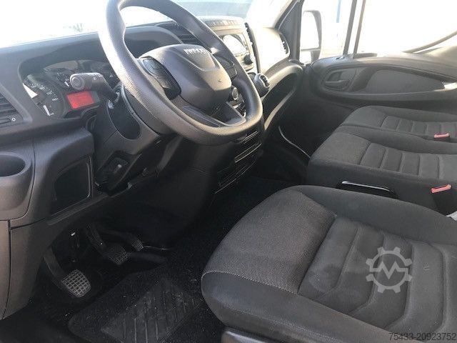 Bestelwagen IVECO DAILY 35S14 V - 7 POSTI