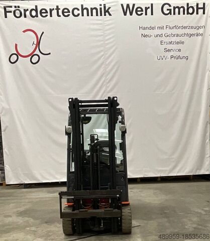 Carretilla eléctrica de 3 ruedas Toyota Elektrostapler 8FBE16T