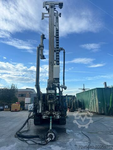 Equipo de perforación Conrad Boxer 200