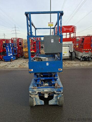 Elevador de tijera SkyJack SJIII 3219