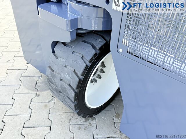 Négyirányú targoncát Combilift CB2500 GAS DUPLEX 4000 ONLY 552H