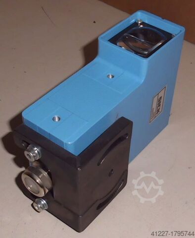 Barreira de luz reflexiva Sick WL 25-322