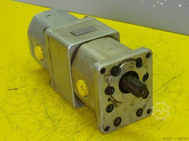 Double hydraulic pump Orsta Hydraulik C10-3L TGL10859