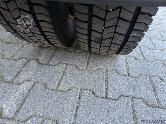 Kiepwagen MAN TGL 12.240 Haken