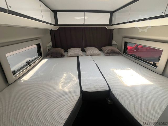 Lakóautó ADRIA Twin 640 SLB-Einzelbetten-Top-Ausstattung-AHK