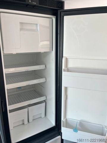Lakóautó ADRIA Twin 640 SLB-Einzelbetten-Top-Ausstattung-AHK
