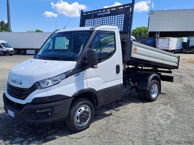 Háromirányú billenő teherautó IVECO DAILY 35C14H