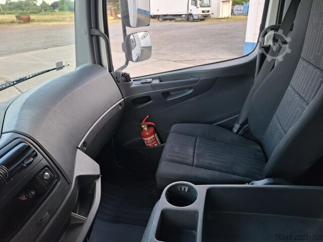 Vrachtwagen met bakwagen Mercedes-Benz ATEGO 1218 L - E6