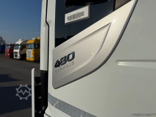 Camião de plataforma Iveco stralis 480