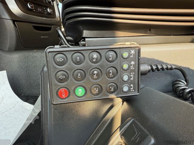 Camião de plataforma Iveco stralis 480