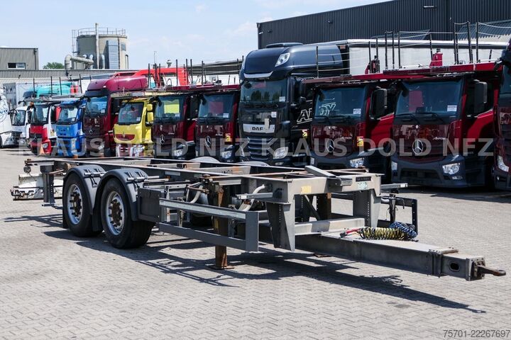 Lastväxlarsläp SCHMITZ CARGOBULL SGF C2 Tandem BDF Wechselfahrgestell SAF-Achsen