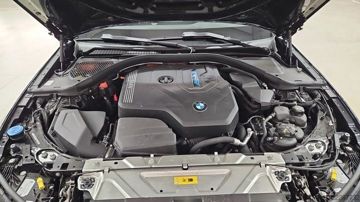 Microbuz BMW 330e Touring AHK GARANTIE