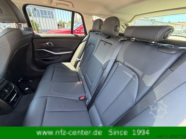 Minibús BMW 330e Touring AHK Abstand Tempomat Keyless