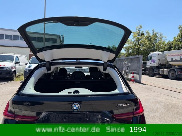 Minibús BMW 330e Touring AHK Abstand Tempomat Keyless